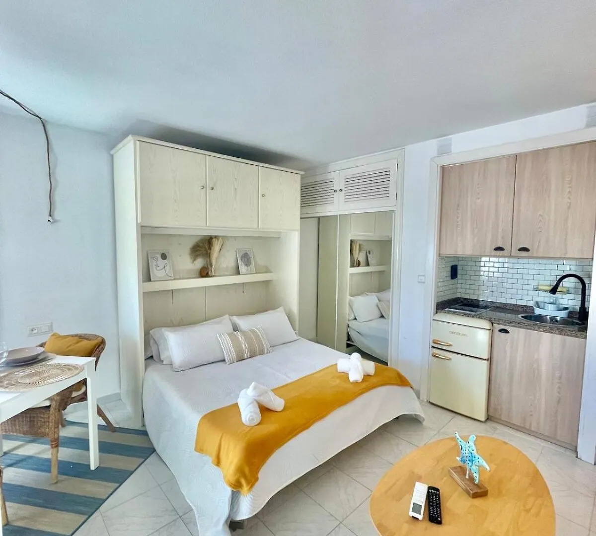 Modern Studio With Ocean Views Torre Del Mar İspanya